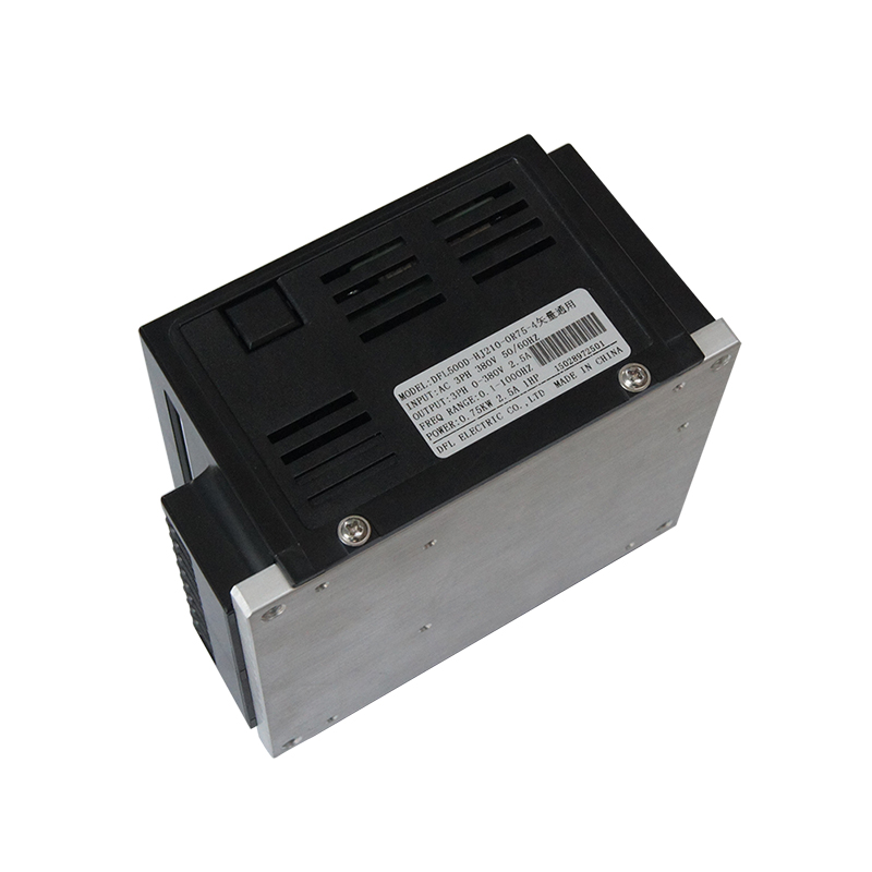 DFL500D通用變頻器，小體變頻器，變頻調(diào)速器，變頻器生產(chǎn)廠家